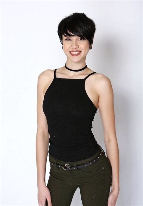 Short hair pornstars - Watch Cj Sinead Now. Cj Sinead was born in Romania on 26-Oct-1982 which makes her a Scorpio. Her measurements are 38B-25-34, she weighs in at 121 lbs (55 kg) and stands at 5’5″ (165 cm). Her body is slim with real/natural 38B ripe tits. She has sexy hazel eyes and thick blond/bald hair. 19. 